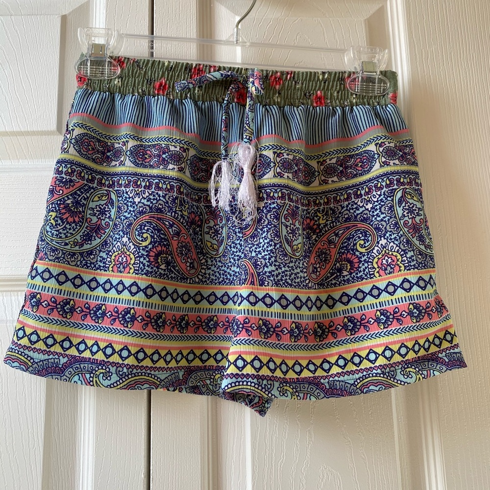 Ally B shorts 🩳